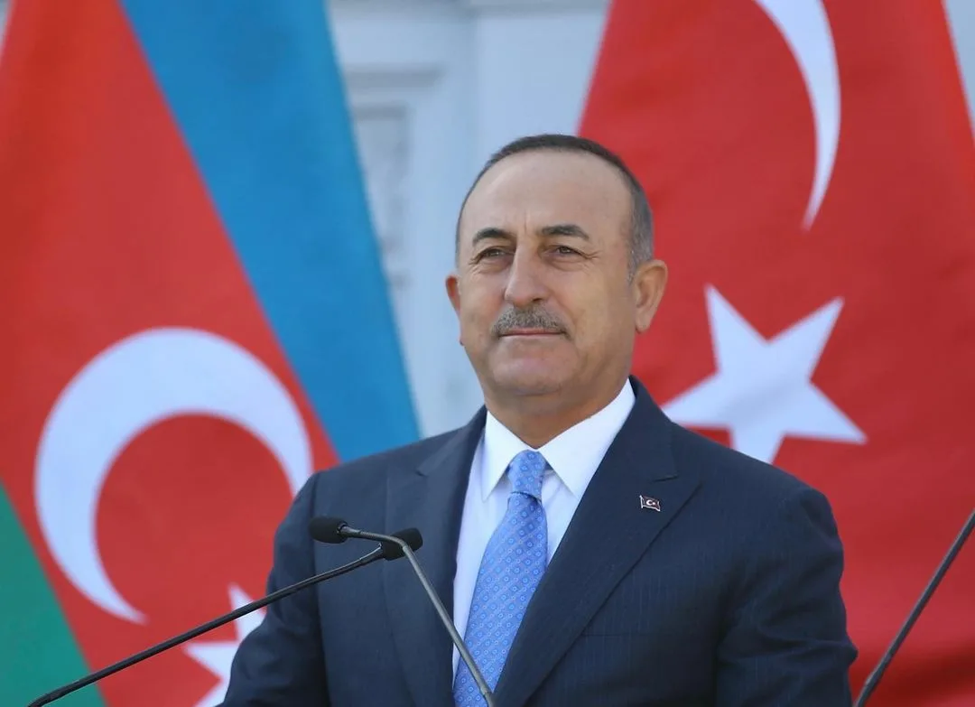 Çavuşoğlu: “Bizim olmadığımız yerdə azərbaycanlı qardaşlarımız haqqımızı müdafiə etdilər”
